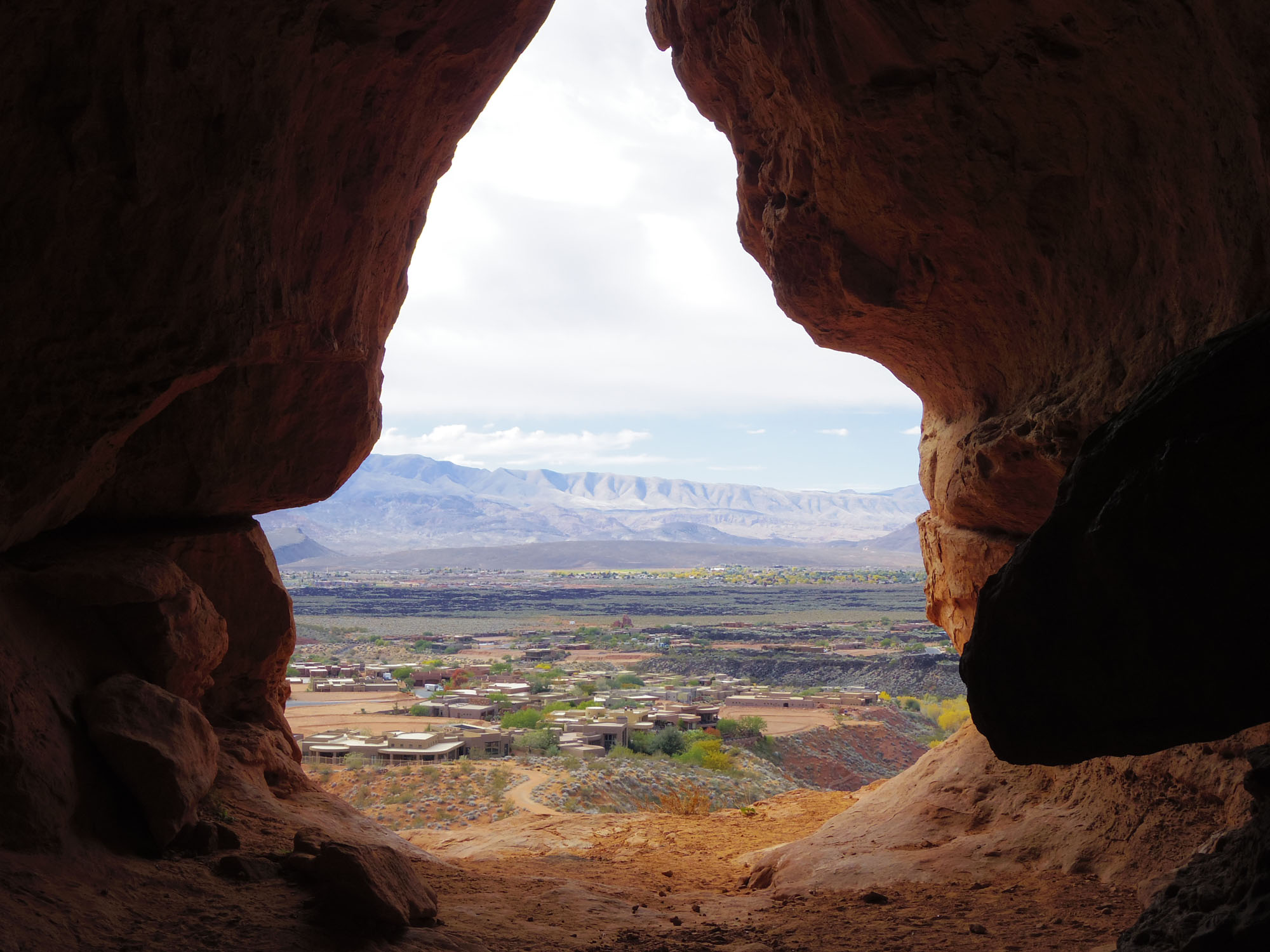 Things To Do In Utah:  Hiking to Scout Cave